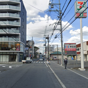 久米町東交差点